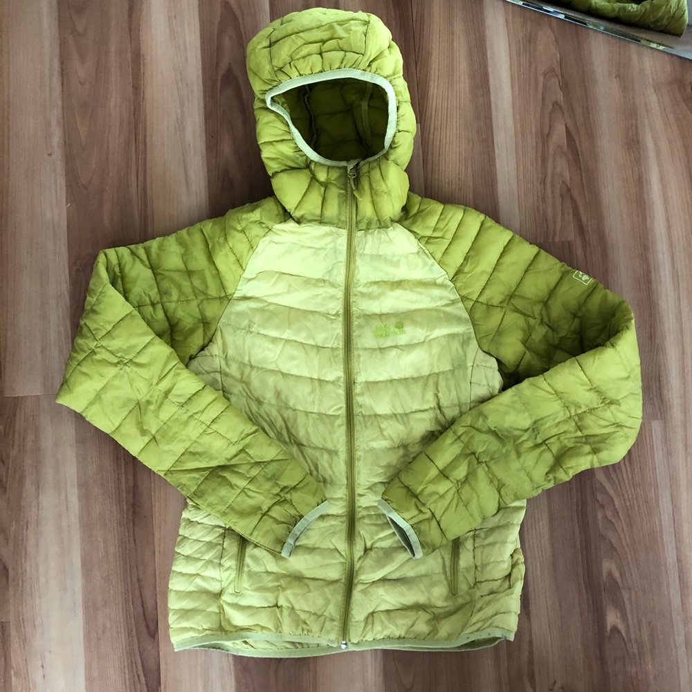 Jack Wolfskin Zip Up Puffer Size S Chartreuse